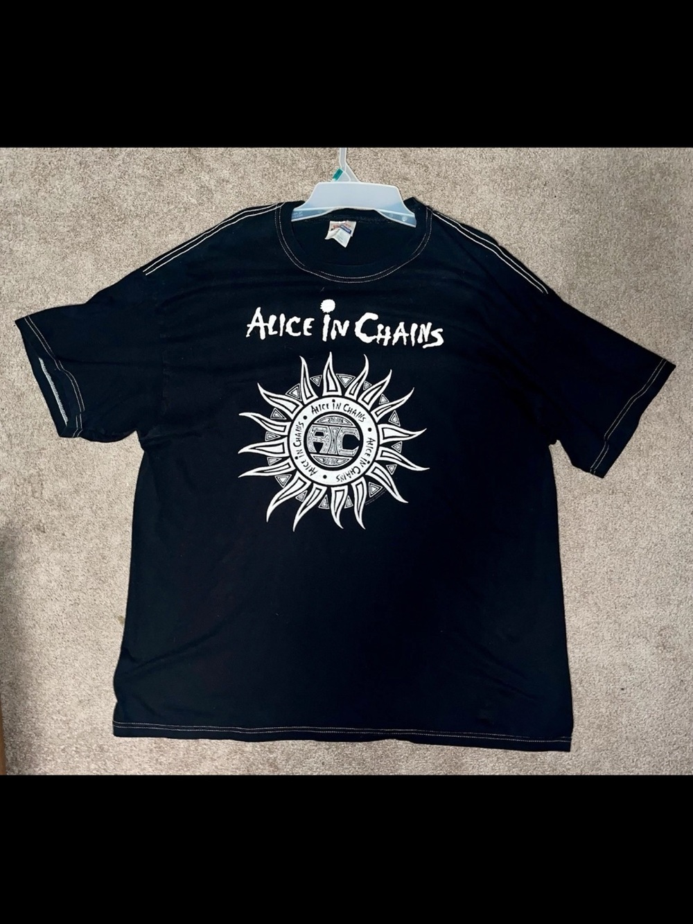 ALICE IN CHAINS Vintage Y2K Tribal
Sun XL Large T Shirt Hanes Heavyweight Black